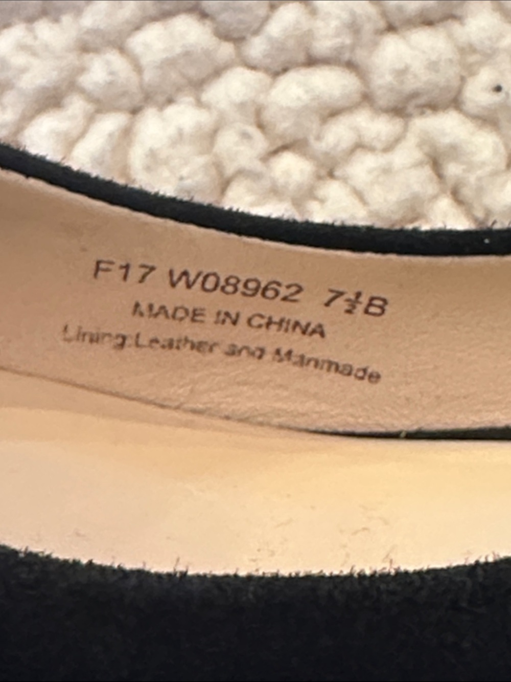 Cole Haan Vesta Black Suede Pointed-Toe Kitten Heel Pumps Sz 7.5 - Picture 8 of 10